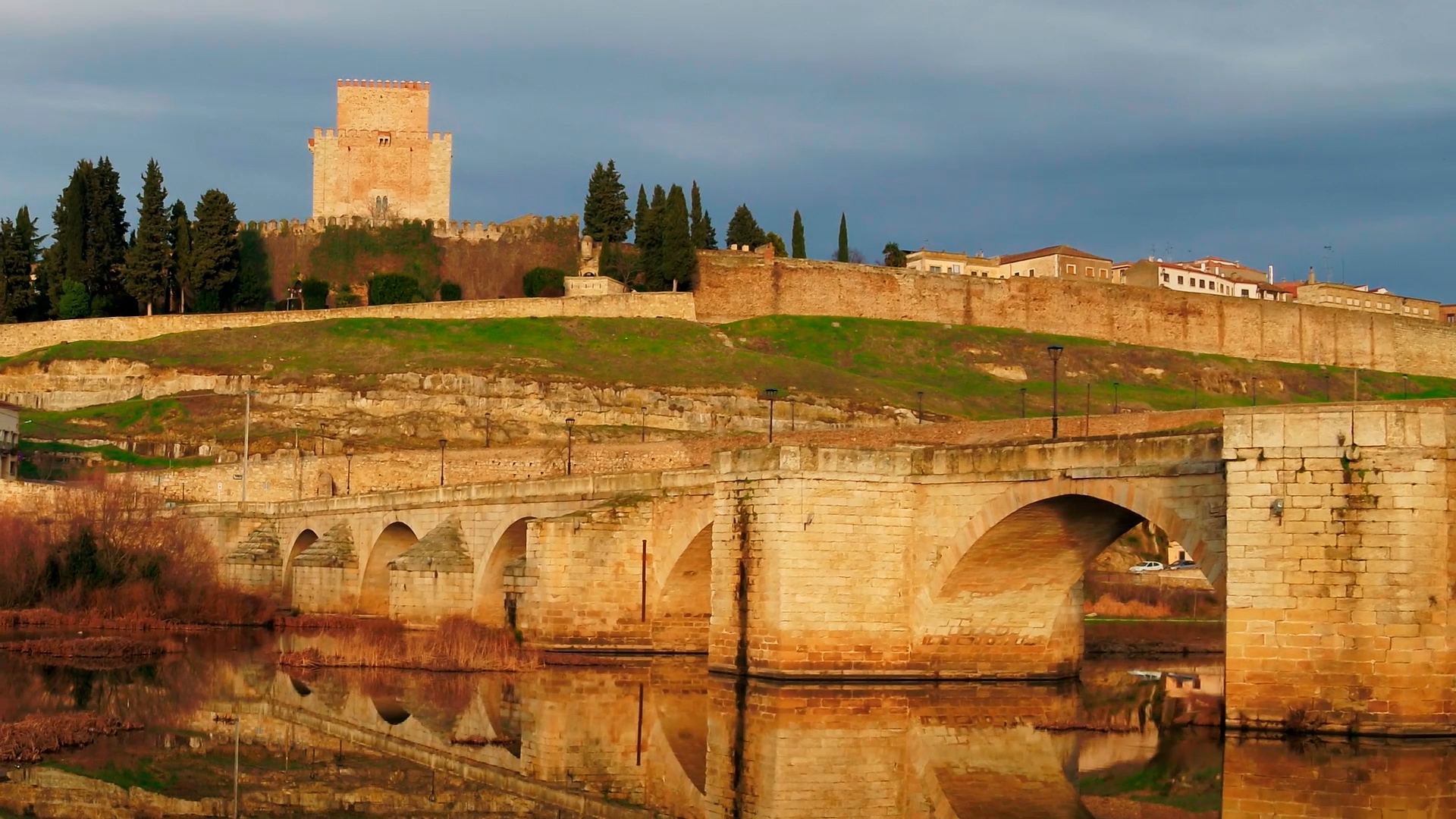 SPOT FITUR CR2021_CON LOGOS.00_01_11_04.Imagen fija007