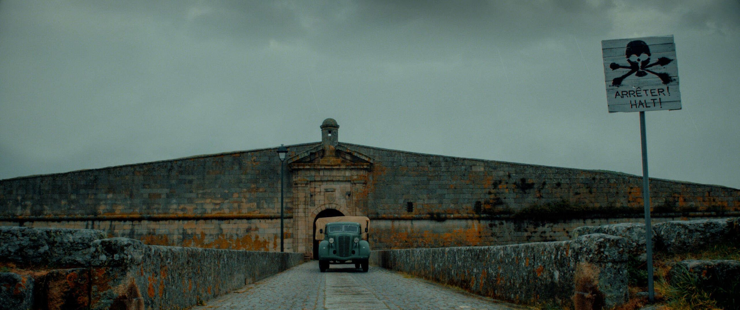 red de libertad.00_40_59_04.Imagen fija011