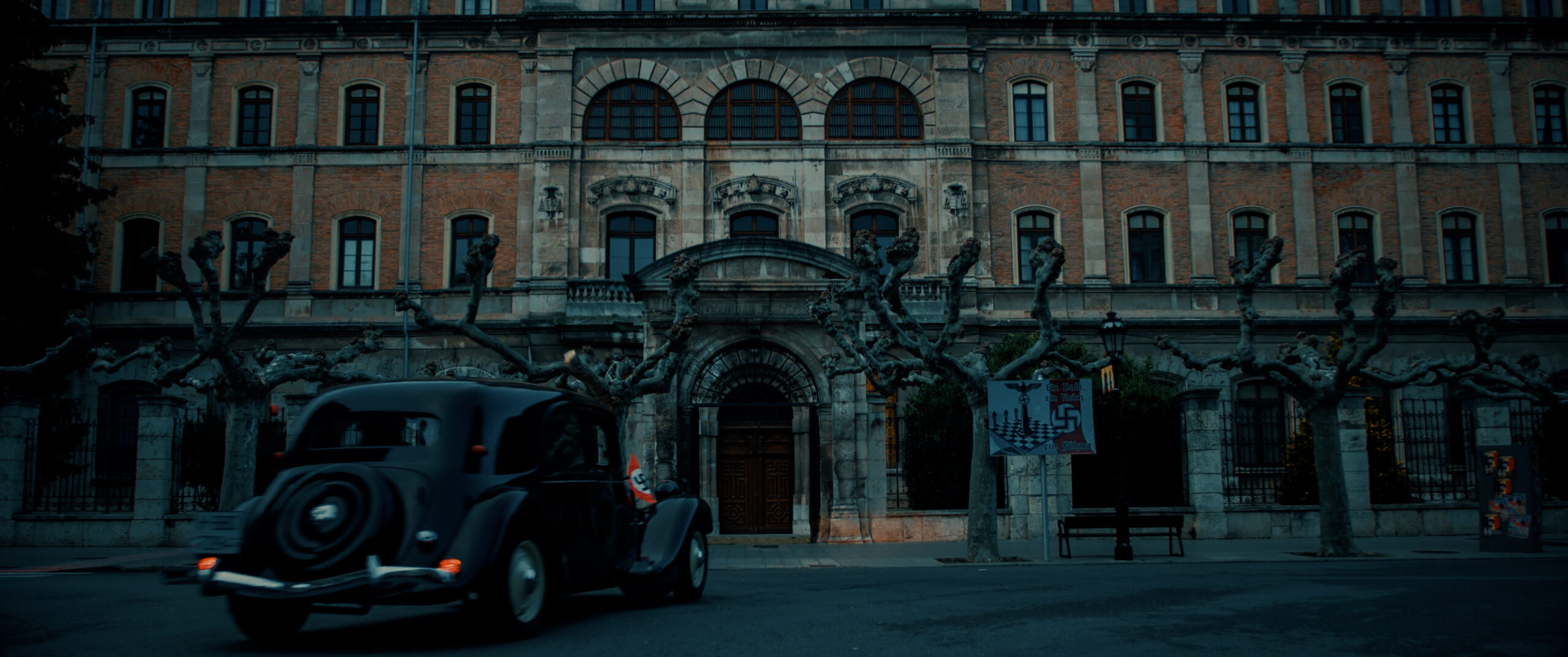 red de libertad.01_42_37_11.Imagen fija033