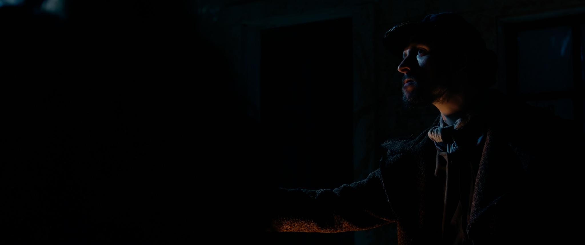 LA SIRVIENTA.00_37_30_20.Imagen fija040