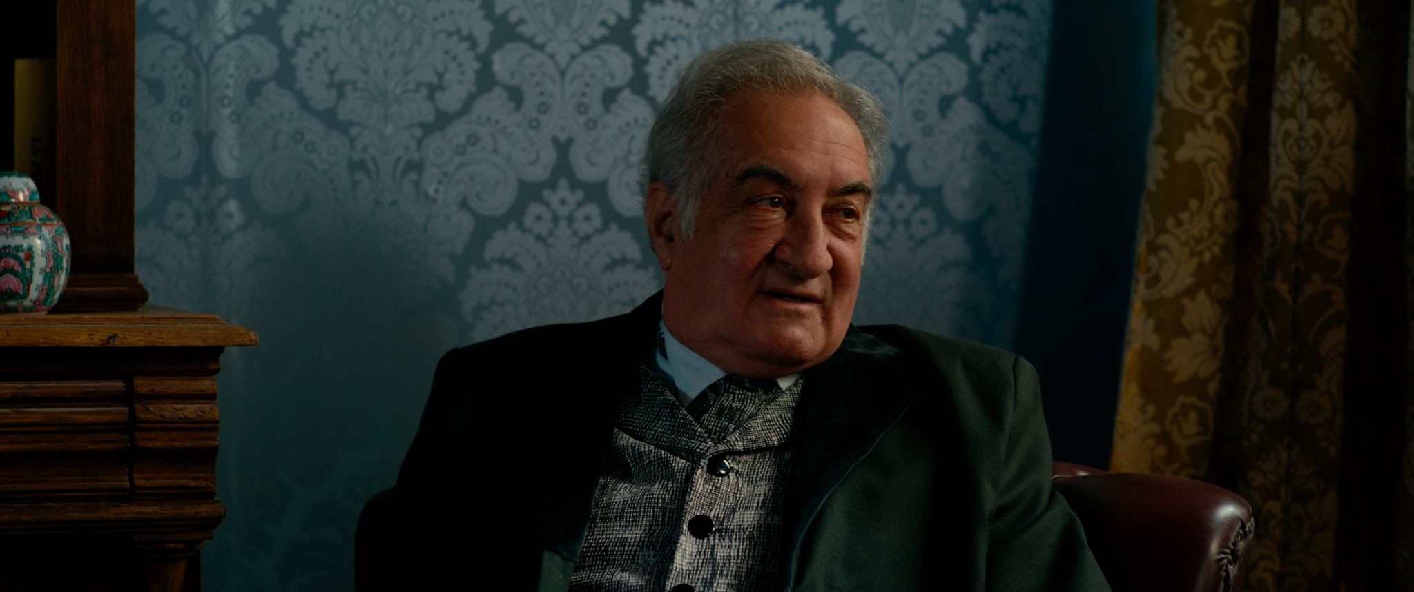 LA SIRVIENTA.00_43_41_07.Imagen fija051