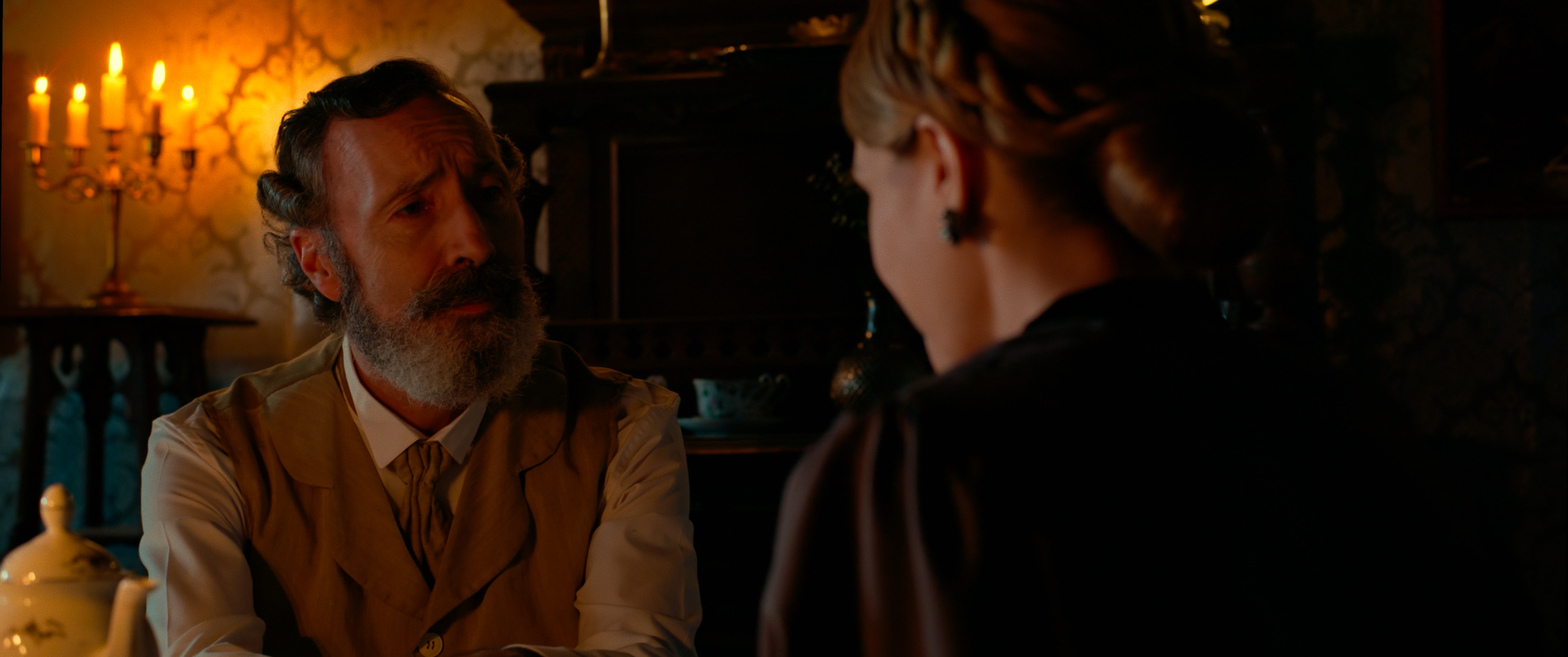 LA SIRVIENTA.00_50_23_20.Imagen fija054