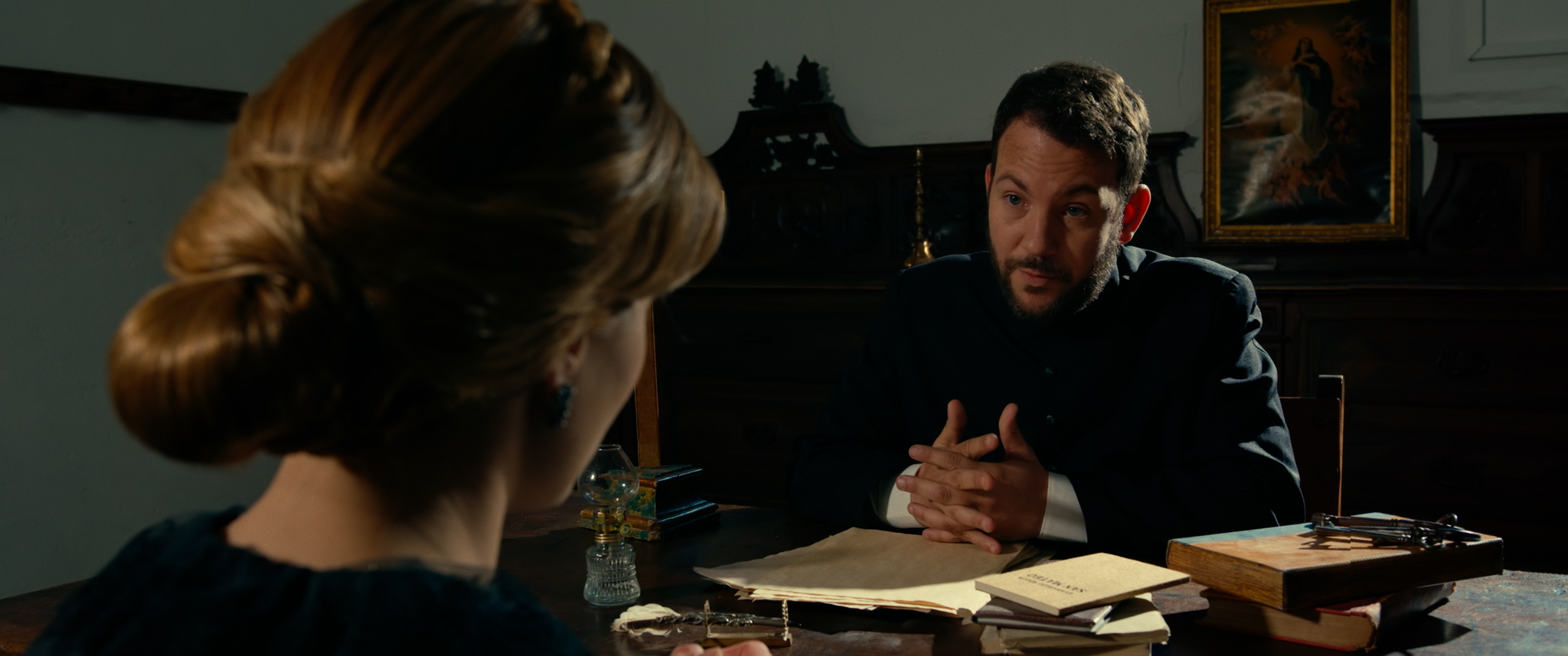 LA SIRVIENTA.01_05_09_04.Imagen fija010