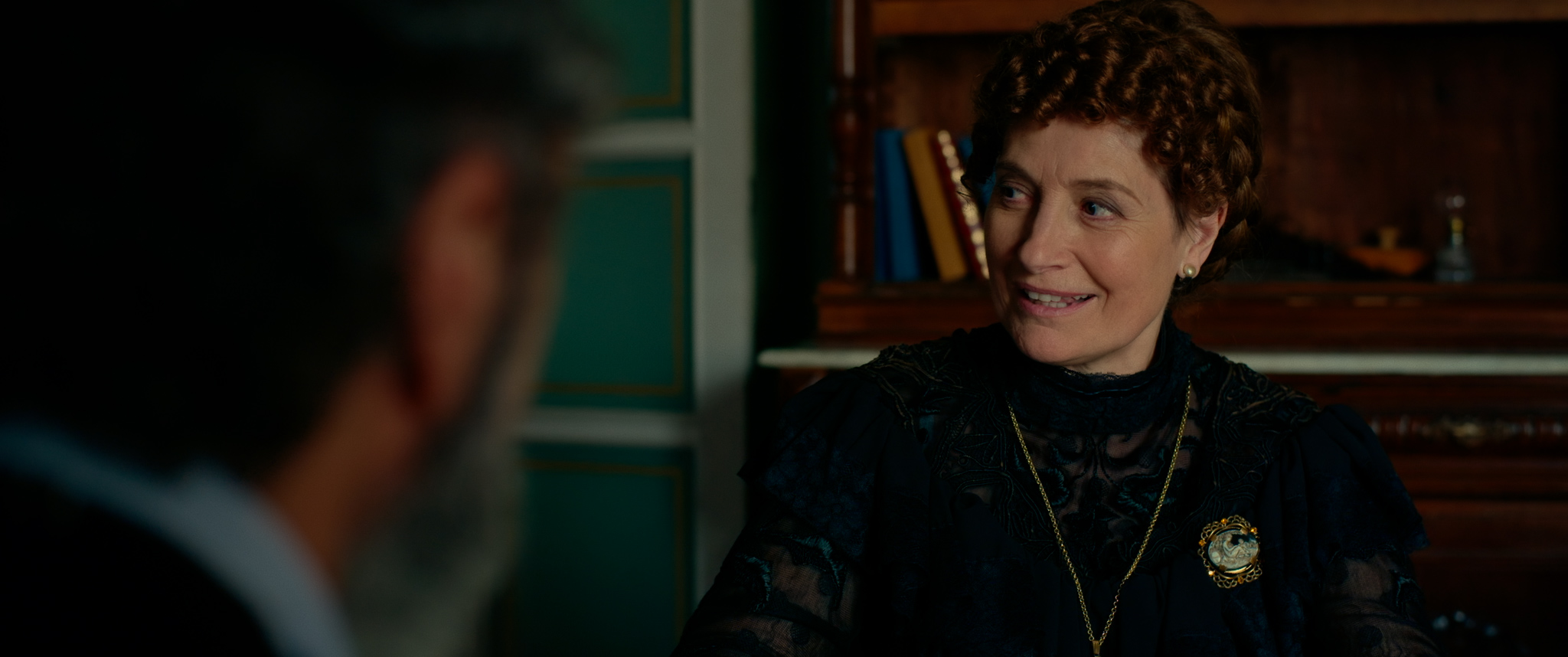 LA SIRVIENTA.01_05_58_18.Imagen fija013